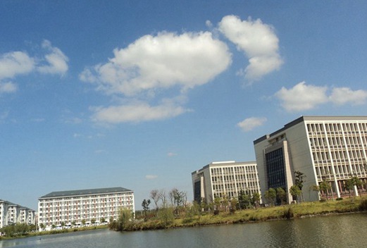 扬州大学医学院图片