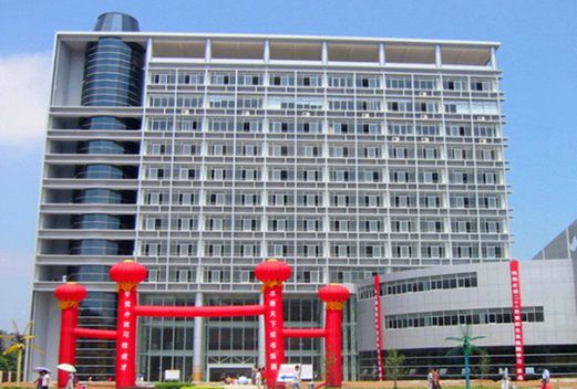 西宁卫生职业技术学院图片