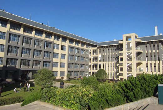 保山市中等专业学校图片