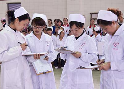 南充护理职业技术学校图片