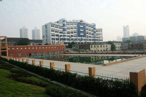 2020年重庆医科大学护理学院学费多少钱 2020年重庆医科大学护理学院学费多少钱