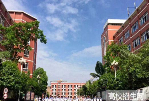 资阳幼师学校图片