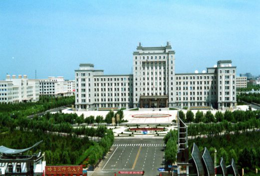 哈尔滨师范大学图片