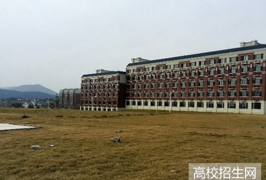 济宁医学院图片