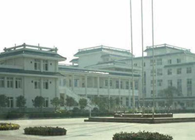 学校建筑.jpg 学校建筑.jpg