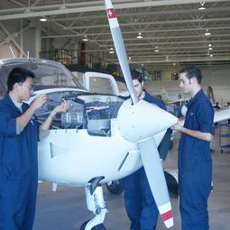 成都航空职业学校2020年报名、招生条件 成都航空职业学校2020年报名、招生条件