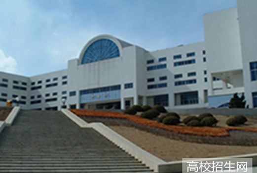 大连大学图片