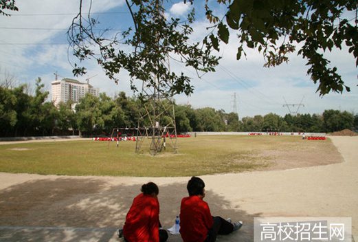 哈尔滨职工医学院图片