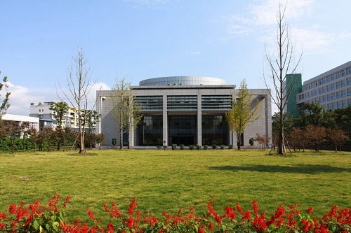 重庆三峡医药高等专科学校的收费标准 重庆三峡医药高等专科学校的收费标准