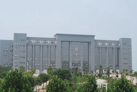 平顶山学院图片