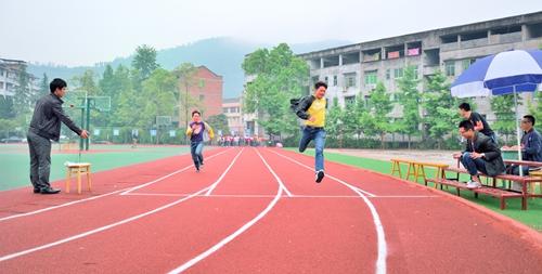 南部县升钟职业中学宿舍条件怎么样? 南部县升钟职业中学宿舍条件怎么样?