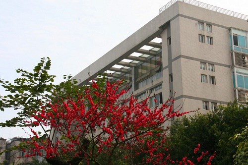重庆电力高等专科学校报名条件是什么 重庆电力高等专科学校报名条件是什么