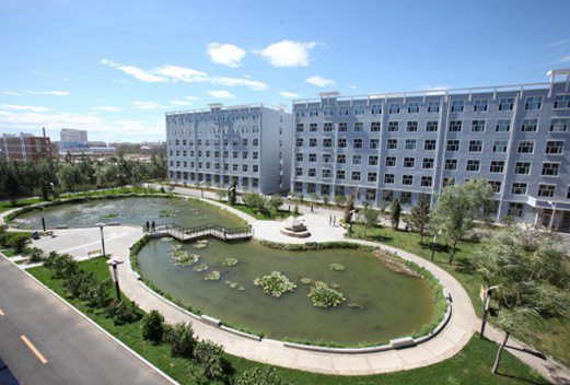 白城师范学院图片