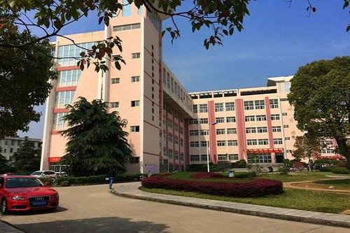 芦山县职业高级中学招生电话是多少 芦山县职业高级中学招生电话是多少