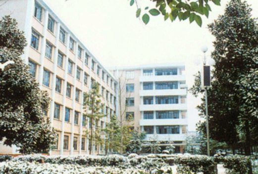 西宁卫生职业技术学院图片