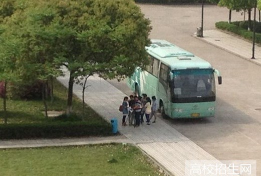 南充电子工程学校图片
