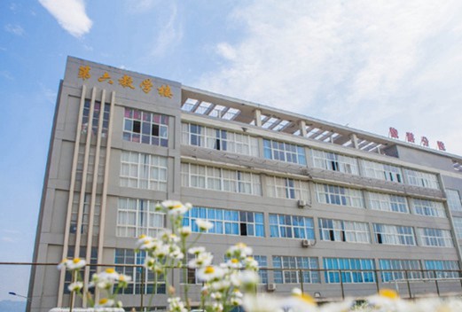 广西师范学院图片