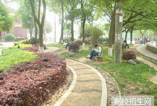 湖南生物机电职业技术学院图片