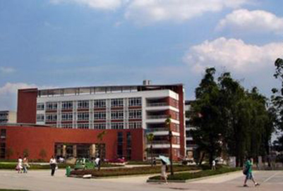 成都华商理工职业学校2020年招生简章 成都华商理工职业学校2020年招生简章