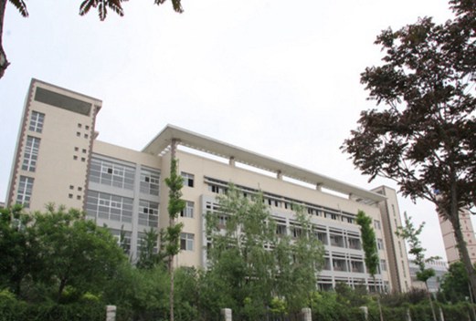 晋中师范高等专科学校图片