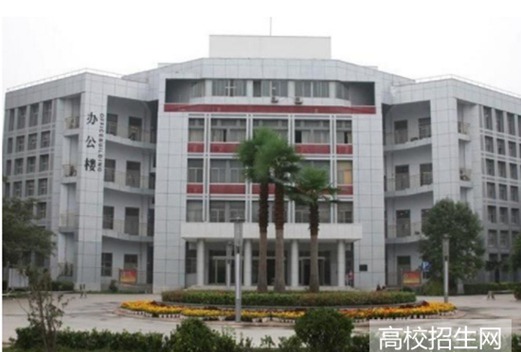新乡医学院三全学院图片