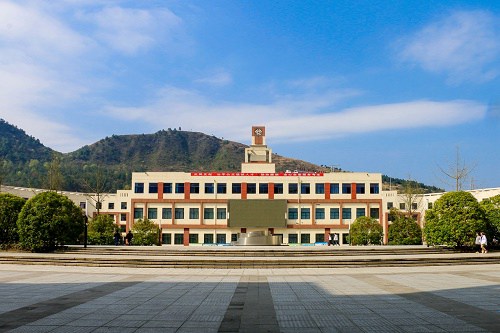 报考贵州经贸职业技术学院五年制大专有哪些要求 报考贵州经贸职业技术学院五年制大专有哪些要求