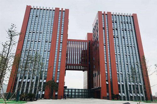 重庆五一高级技工学校招生办联系电话 重庆五一高级技工学校招生办联系电话