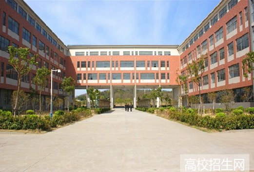 河海大学文天学院图片