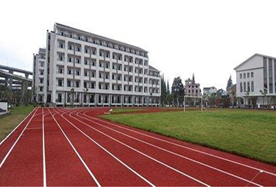 职业教育学校“不低人一等” 职业教育学校“不低人一等”