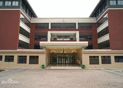 学校建筑楼.jpg 学校建筑楼.jpg
