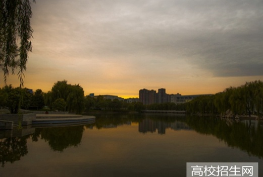 洛阳理工学院图片