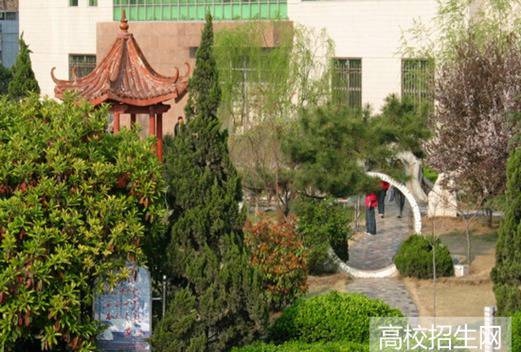 徐州工业职业技术学院图片