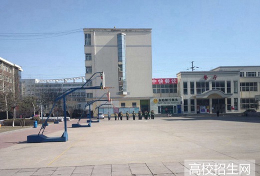河北建材职业技术学院图片