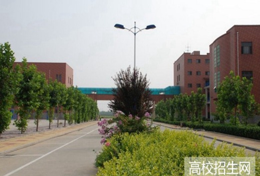 河北交通职业技术学院图片