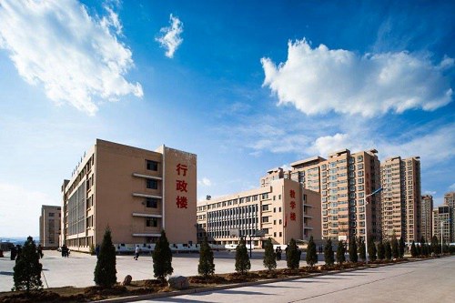 宜宾市食品工业职业中学校招生计划 宜宾市食品工业职业中学校招生计划