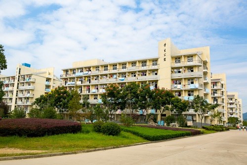 2020年大竹县职业中学学费多少钱 2020年大竹县职业中学学费多少钱