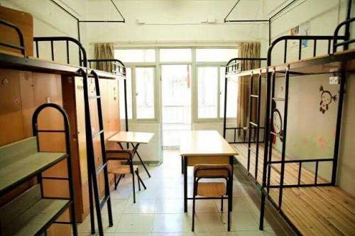乐至县回澜职业中学宿舍是几人间 乐至县回澜职业中学宿舍是几人间
