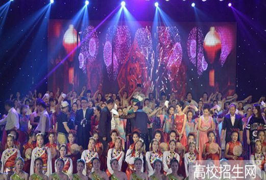 宣化科技职业学院图片