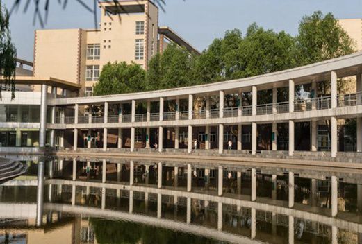 晋中师范高等专科学校图片