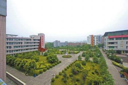 长宁县职业高级中学2020年报名条件 长宁县职业高级中学2020年报名条件