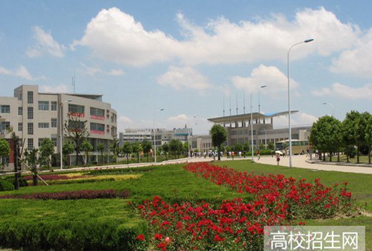 合肥工业大学图片