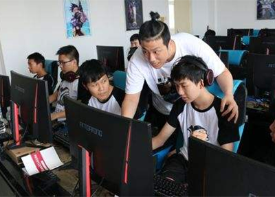 成都电竞学校图片
