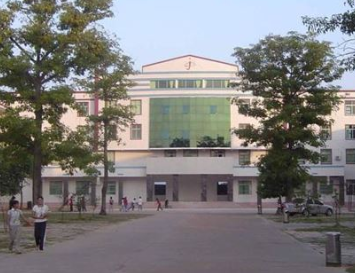 独山县中等职业学校图片