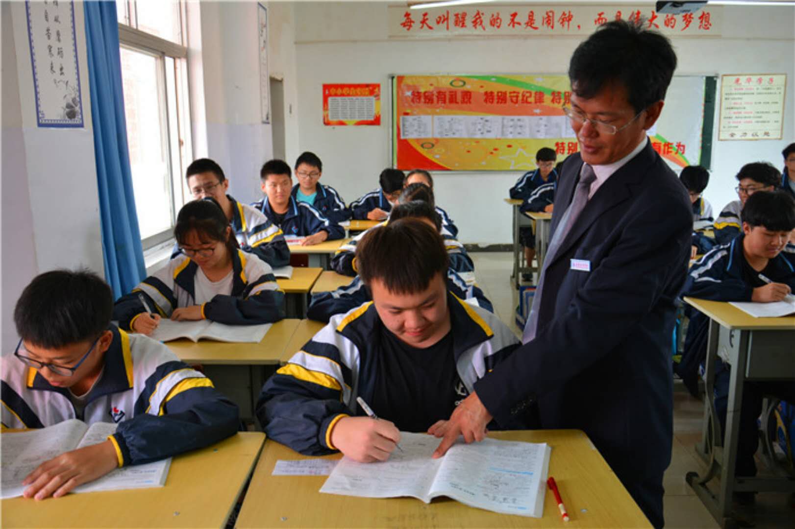 1516344830771946.jpg 微信图片_20180119144353.jpg