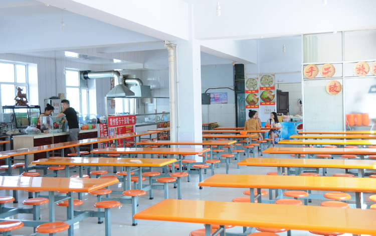 黑龙江省林业卫生学校食堂情况