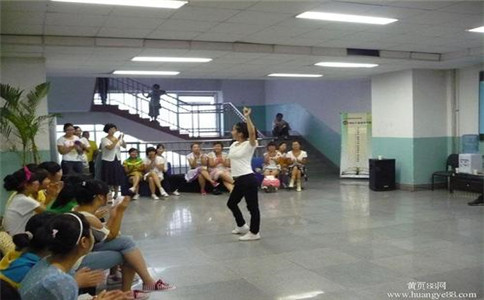 成都幼师学校幼师专业毕业生的工作待遇怎么样？