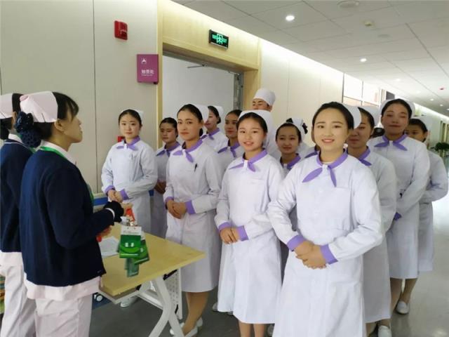 2020年重庆卫校什么专业比较好