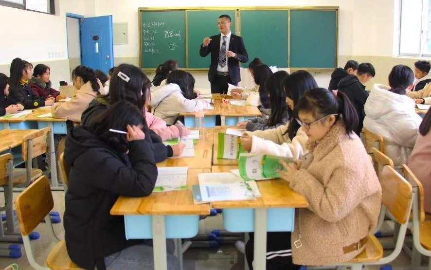 本科上线率高的补习学校有哪些?