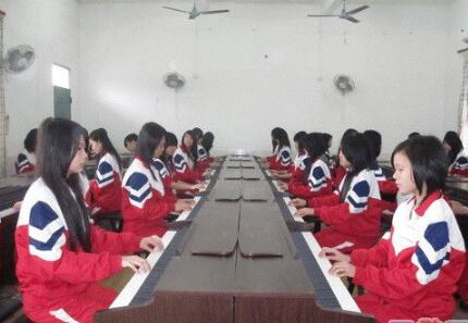 成都幼师学校图片