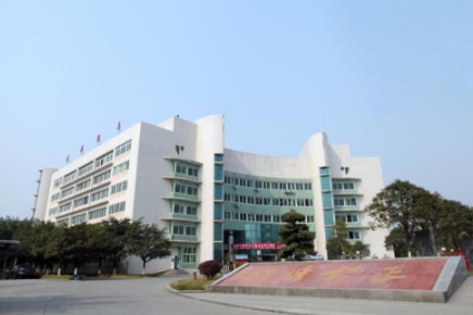 成都3加2校园哪一个最好